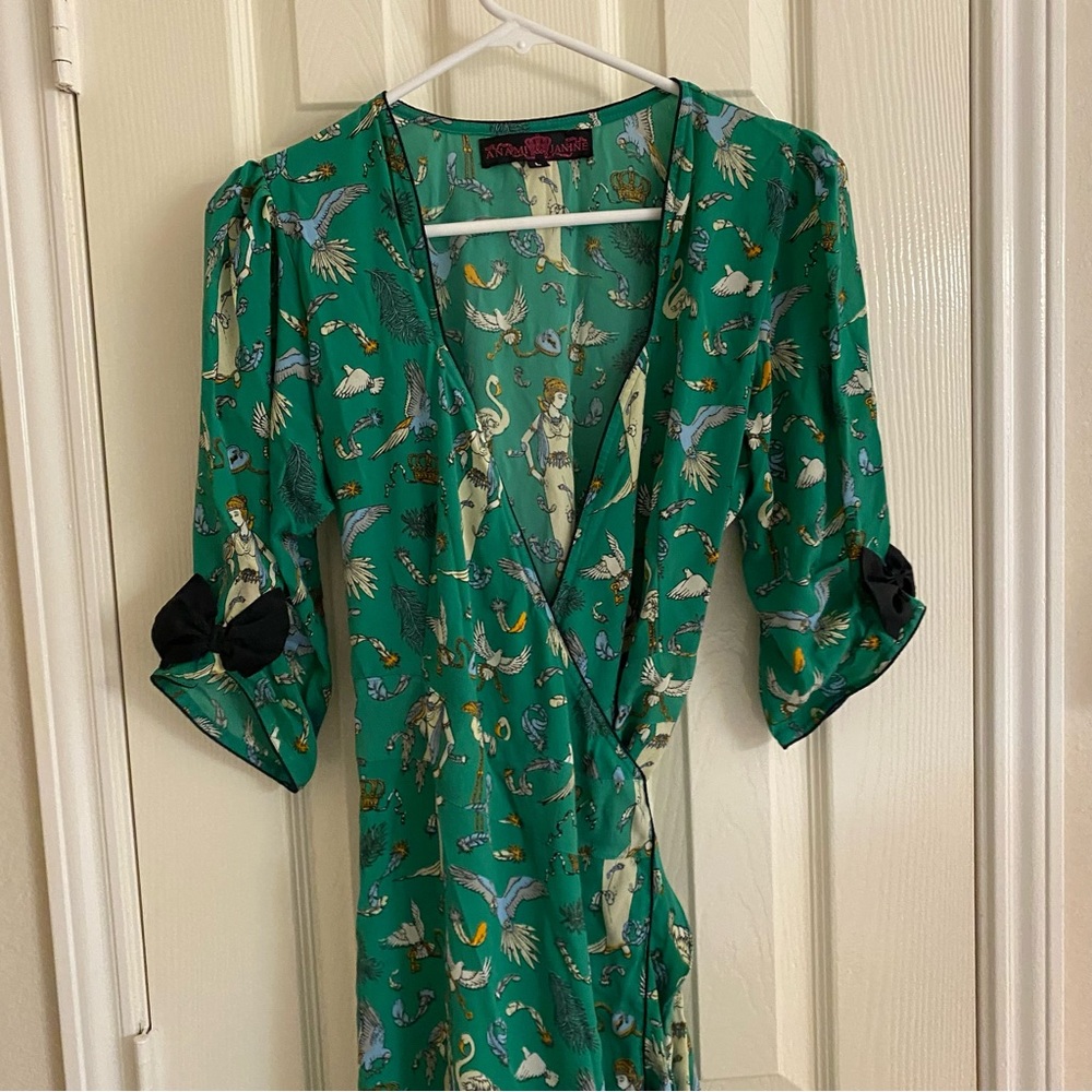 Green Retro Style Frilled Wrap Dress